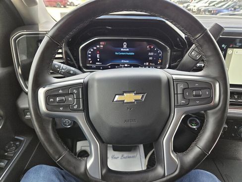 Used 2024 Chevrolet Silverado 2500 LT AWD/4WD image 15
