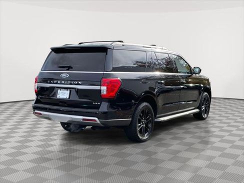 Used 2022 Ford Expedition Max XLT image 7