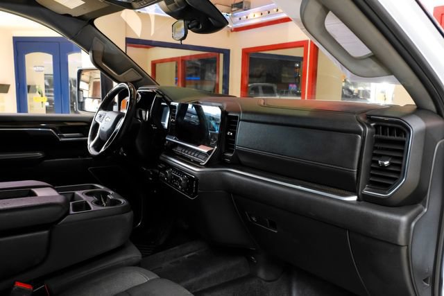 Used 2025 Chevrolet Silverado 2500 LT AWD/4WD image 15