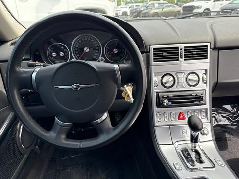 Used 2005 Chrysler Crossfire Limited RWD image 24