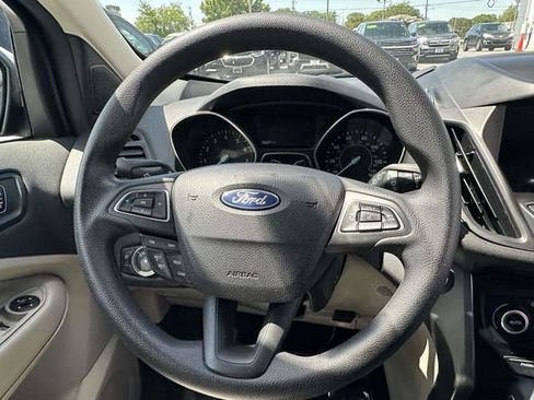 Used 2019 Ford Escape SE AWD/4WD image 15