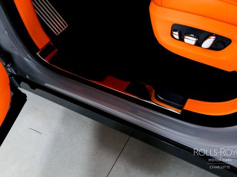 New 2026 Rolls-Royce Cullinan image 17