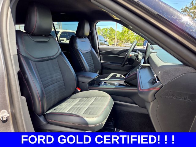 Certified 2025 Ford Explorer ST-Line AWD/4WD image 18