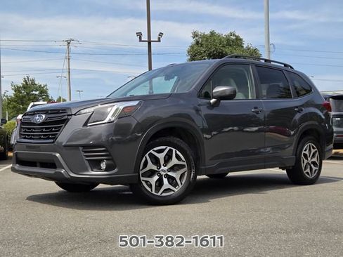 Used 2024 Subaru Forester Premium AWD/4WD image 26