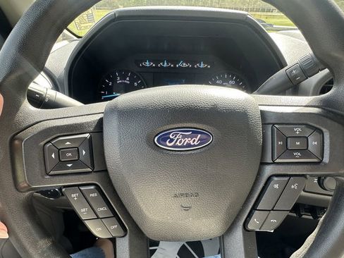 Used 2022 Ford F250 XL w/ Power Equipment Group image 14