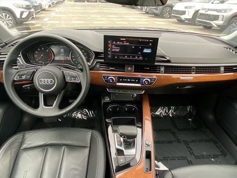 Used 2023 Audi A4 2.0T Premium w/ Convenience Package image 12