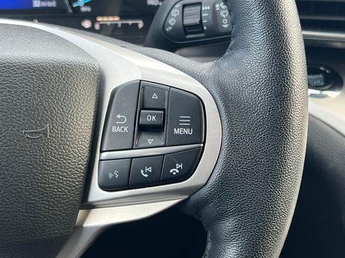 Used 2023 Ford Explorer XLT w/ Equipment Group 202A image 29