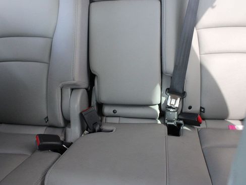 Used 2021 Honda Pilot Special Edition image 20