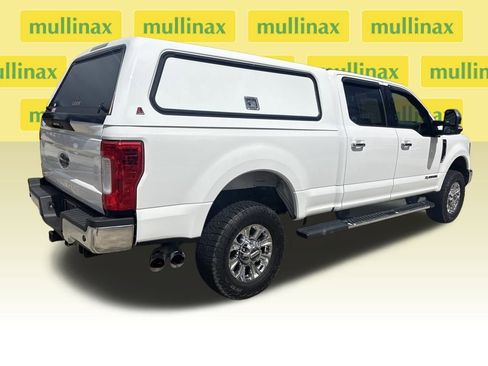 Used 2018 Ford F350 Lariat w/ Lariat Ultimate Package image 5