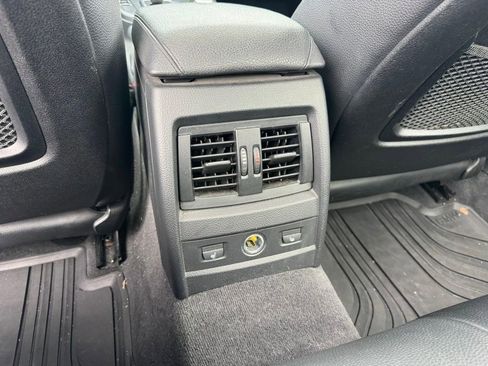 Used 2012 BMW 328i Sedan image 9