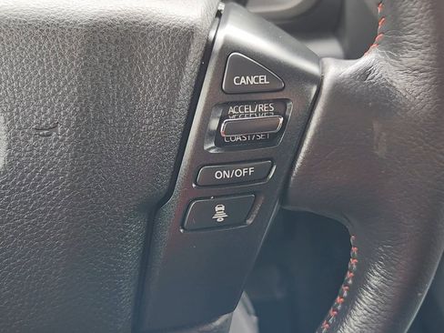 Used 2024 Nissan Titan PRO-4X w/ Pro-4x Convenience Package image 14