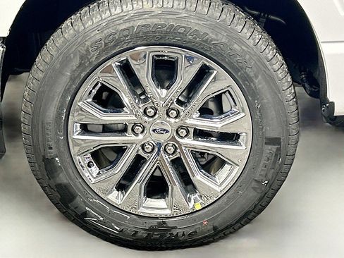 New 2025 Ford F150 XLT w/ Equipment Group 303A High image 32