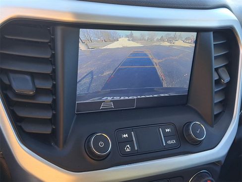 Used 2022 GMC Acadia SLE w/ Driver Convenience Package image 14