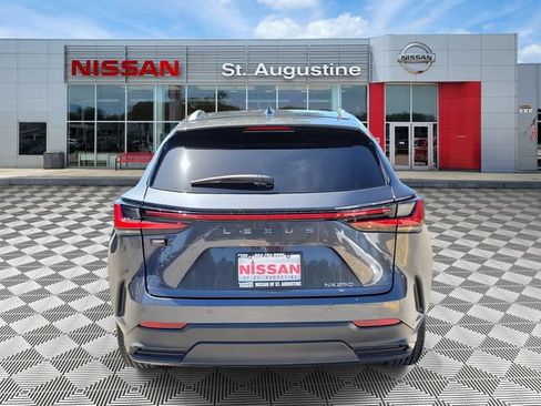 Used 2025 Lexus NX 250 FWD w/ Towing Package (2000 Lbs) image 3