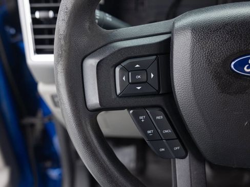 Used 2017 Ford F150 XLT w/ XTR Package image 38