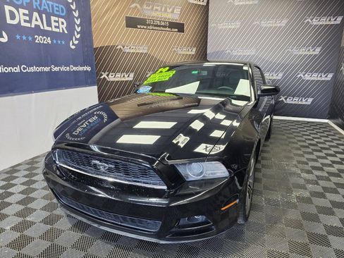 Used 2014 Ford Mustang Coupe w/ V6 Performance Package RWD image 2