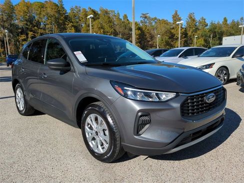 Used 2025 Ford Escape Active image 2