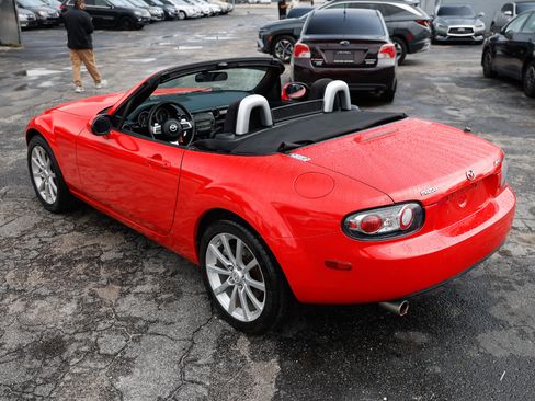 Used 2008 MAZDA MX-5 Miata Touring image 5
