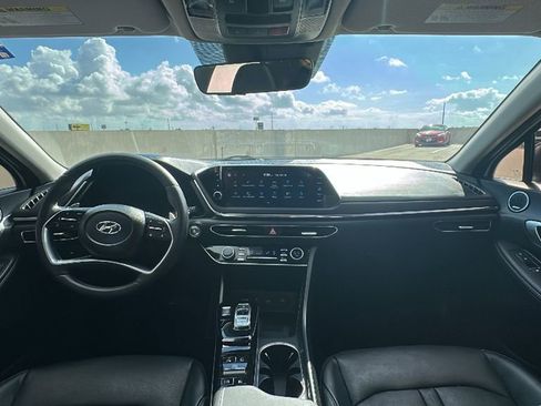 Used 2022 Hyundai Sonata Limited image 22