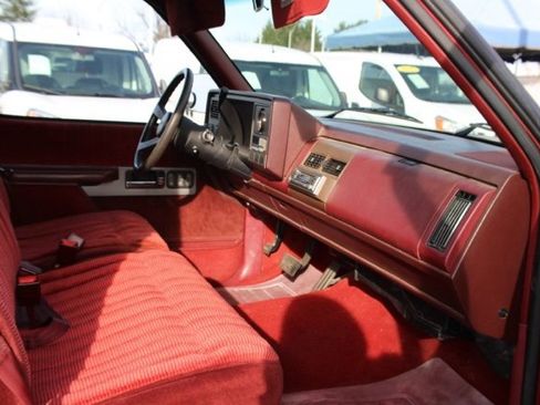 Used 1990 Chevrolet Silverado 1500 2WD Regular Cab image 24