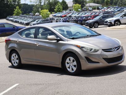 Used 2016 Hyundai Elantra SE