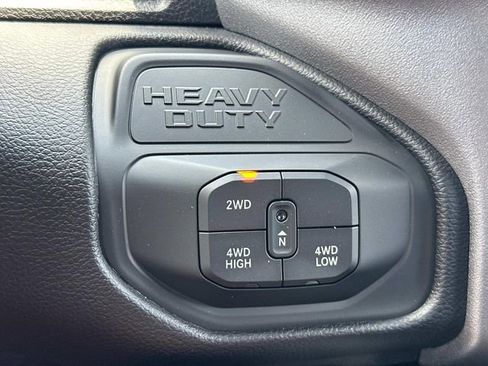 New 2025 RAM 2500 Big Horn image 32