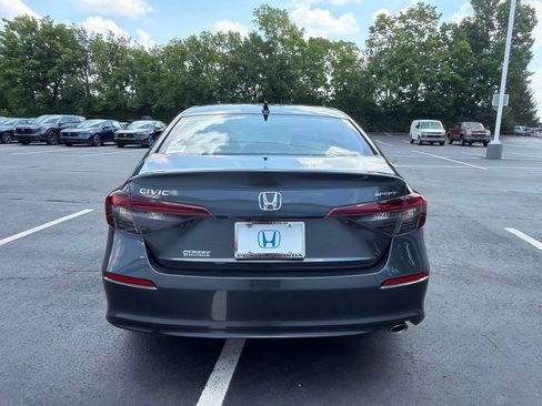 Certified 2025 Honda Civic Sport image 4