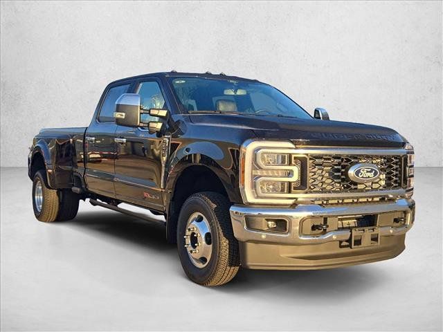 New 2027 Ford F350 King Ranch w/ Chrome Package AWD/4WD image 7