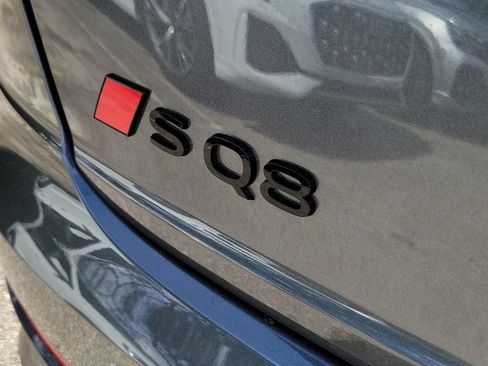 New 2026 Audi SQ8 Premium Plus AWD/4WD image 5