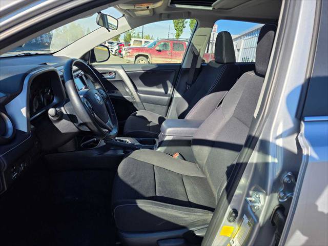 Used 2018 Toyota RAV4 XLE FWD image 20