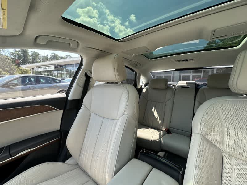 Used 2022 Audi A8 L 3.0T w/ Luxury Package AWD/4WD image 60