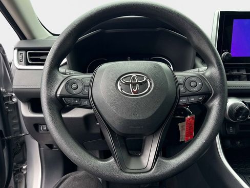 Used 2024 Toyota RAV4 LE image 29