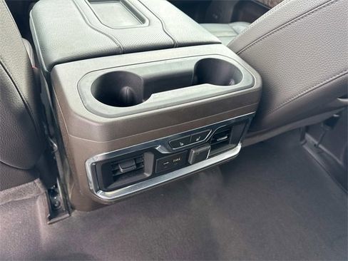 Used 2021 GMC Sierra 1500 Denali w/ Technology Package image 19
