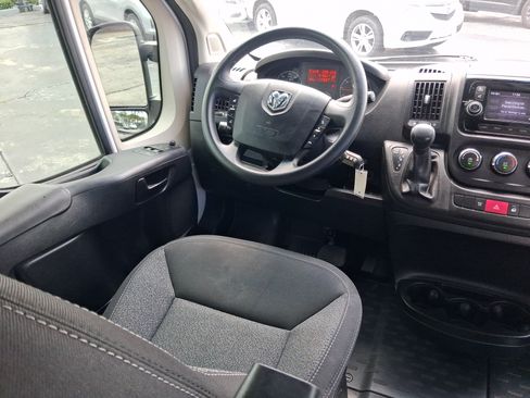 Used 2021 RAM ProMaster 2500 FWD image 13