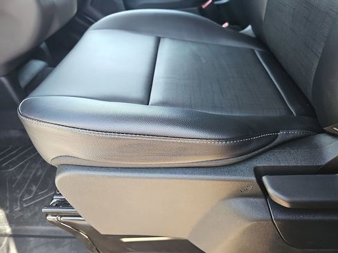 New 2025 Ford Transit 150 Low Roof image 28