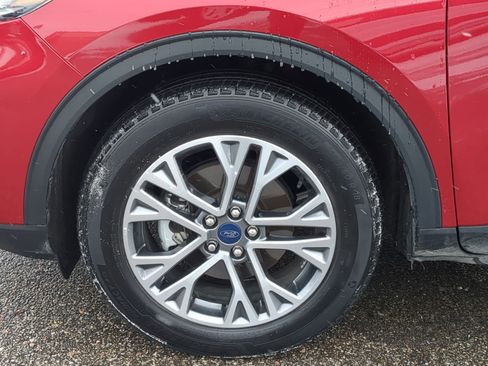 Used 2022 Ford Escape SEL image 15