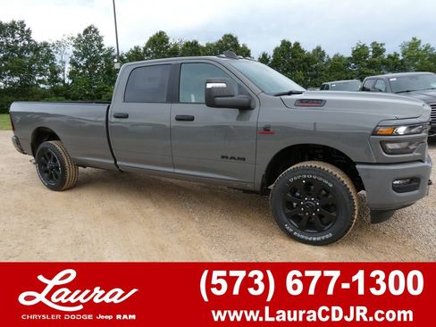 New 2026 RAM 3500 Big Horn AWD/4WD image 1