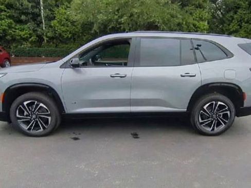 New 2026 Buick Enclave Sport Touring w/ Power Package image 5