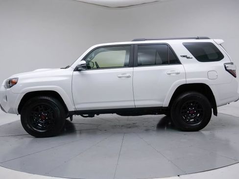 Used 2023 Toyota 4Runner TRD Off-Road Premium w/ Off Road Premium Plus Package AWD/4WD image 18