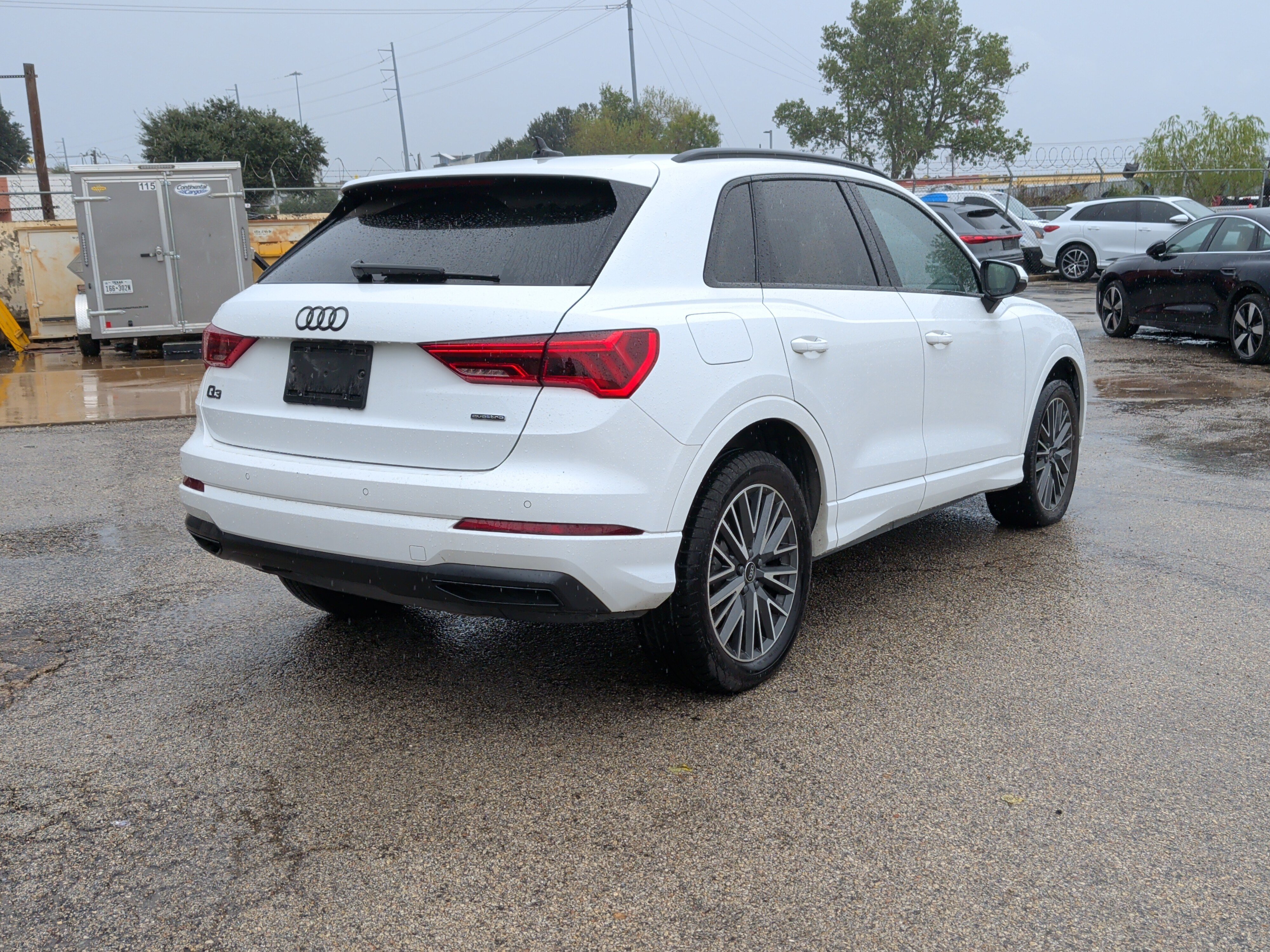 Certified 2023 Audi Q3 2.0T Premium w/ Convenience Package AWD/4WD image 10