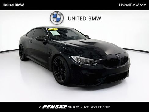 Used 2017 BMW M4 Coupe RWD image 3
