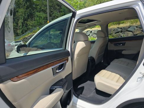 Used 2017 Honda CR-V EX image 23