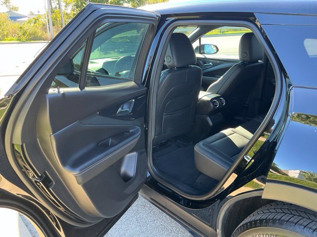 Used 2024 Chevrolet Blazer EV LT AWD/4WD image 16