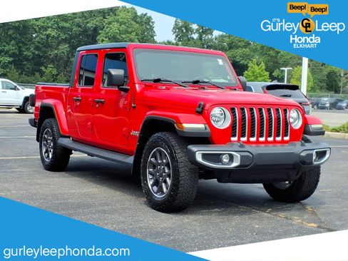 Used 2022 Jeep Gladiator Overland w/ Cold Weather Group AWD/4WD image 1