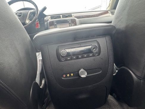 Used 2011 GMC Sierra 2500 Denali w/ Suspension Package, Off-Road image 34