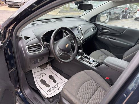 Used 2021 Chevrolet Equinox LT FWD image 4