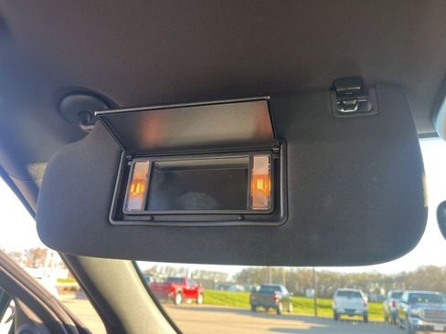 Used 2020 Jeep Grand Cherokee Altitude image 30