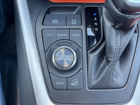 Used 2023 Toyota RAV4 Adventure w/ Convenience Package image 24