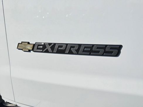 Used 2023 Chevrolet Express 3500 LS RWD image 25