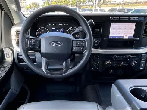 Used 2023 Ford F250 XL w/ 360-Degree Camera Package AWD/4WD image 14